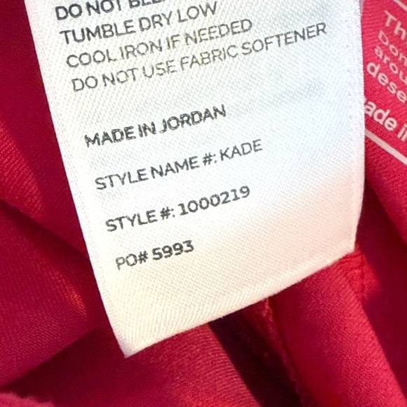 Figs Kade Cargo scrub pants in shocking pink S PO #5993 2024 Holiday Release - Picture 4 of 5